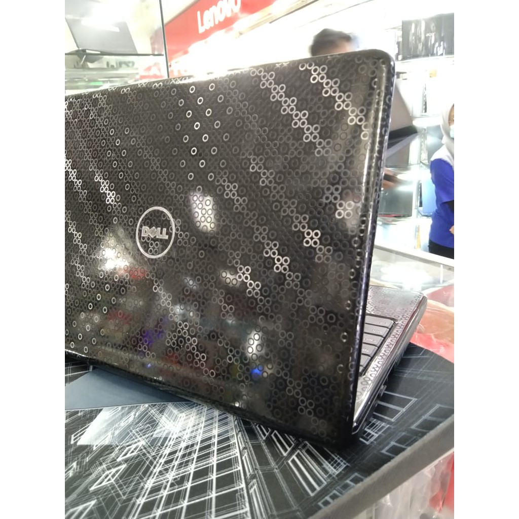 Laptop seken  DE  Core i3 M380 500 Gb 500Gb 4 Gb 4gb murah garansi