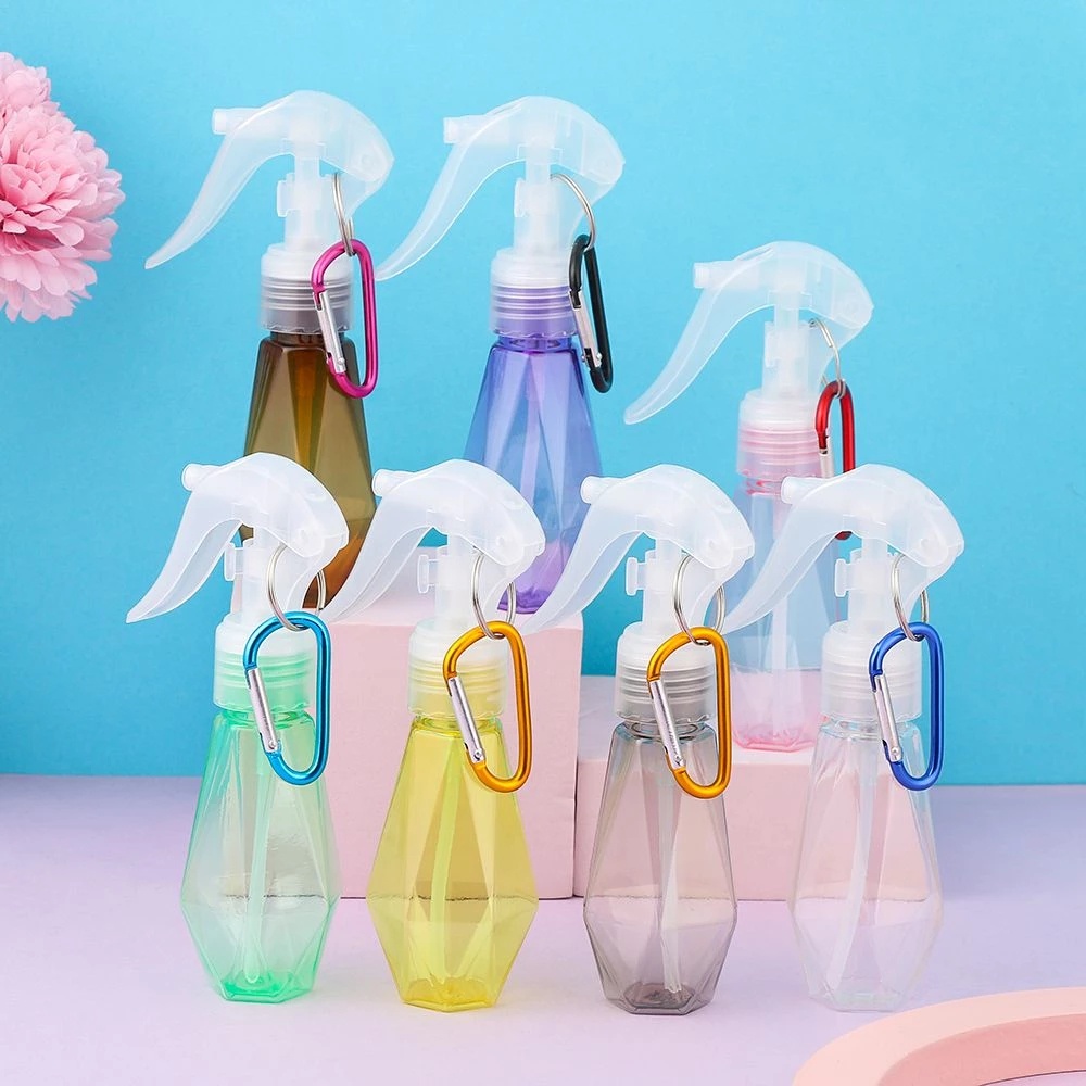 Botol Semprot Pembersih Tangan Bentuk Berlian Bahan Plastik PET Warna Acak Ukuran 60ml Dengan Kait Untuk Travel