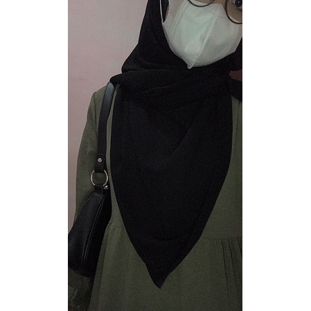 basic dress (Naura dress bahan crinkle)