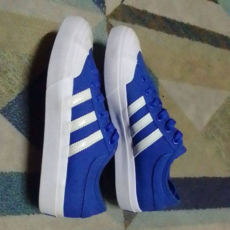 Adidas matchcourt