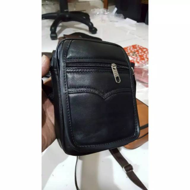 Tas selempang pria / tas selempang kulit / tas slempang pria kulit asli /tas selempang kecil pria