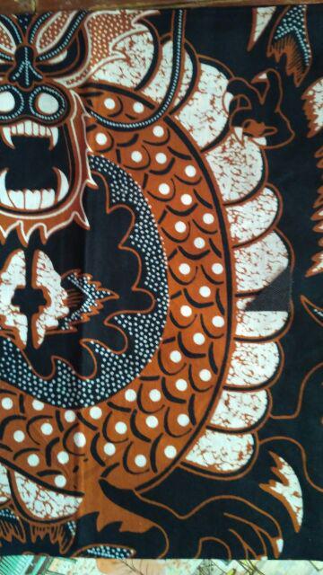 Kain Batik Solo Motif Naga