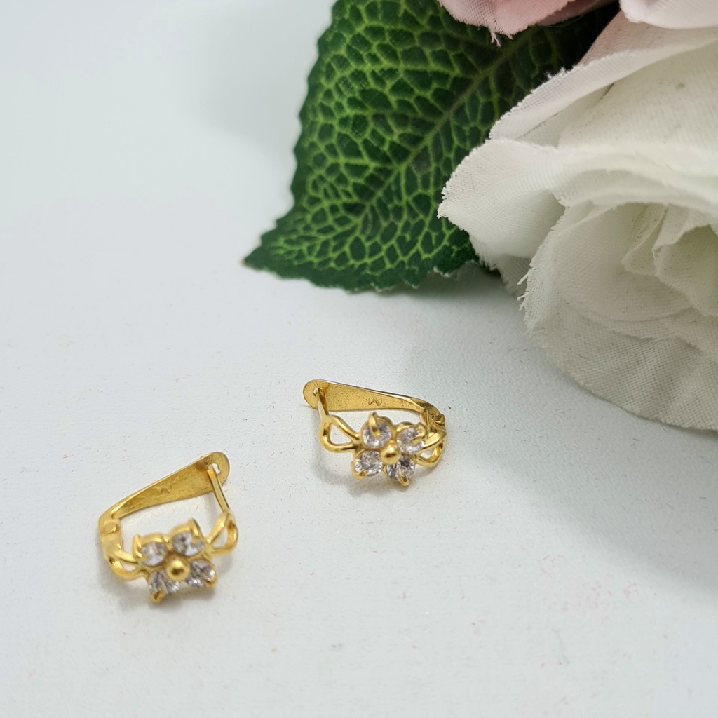 Anting Jepit Emas Muda Mata 4 Putih