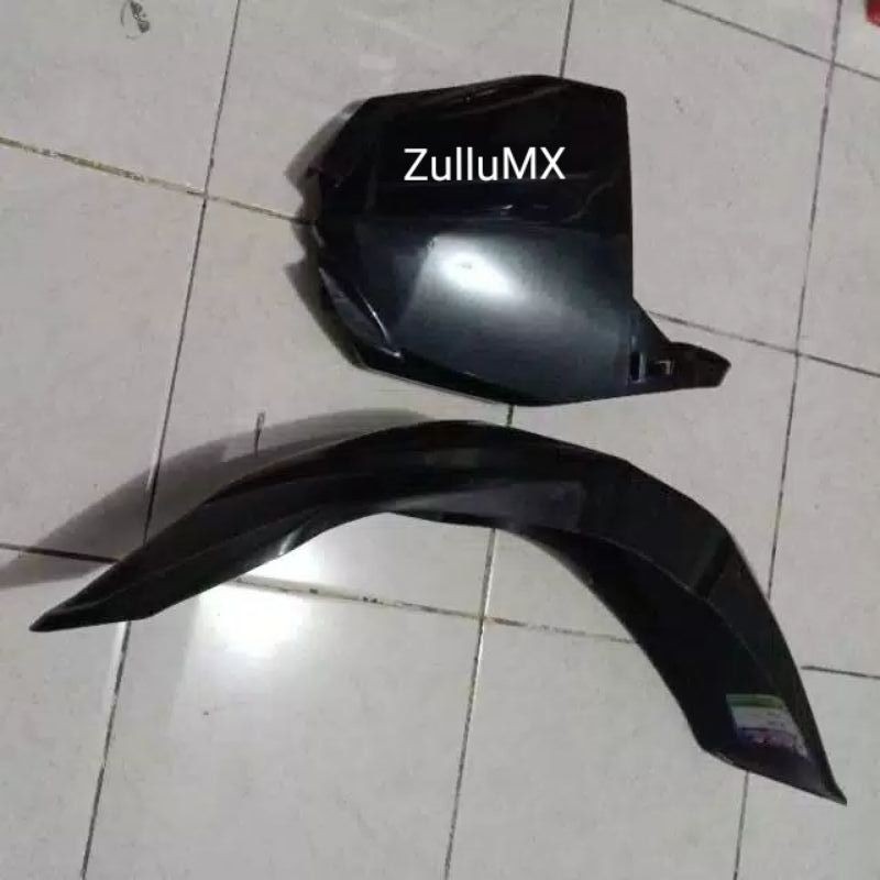 Spakbor depan dan papan nomerrr yz 250 f merk Bmx
