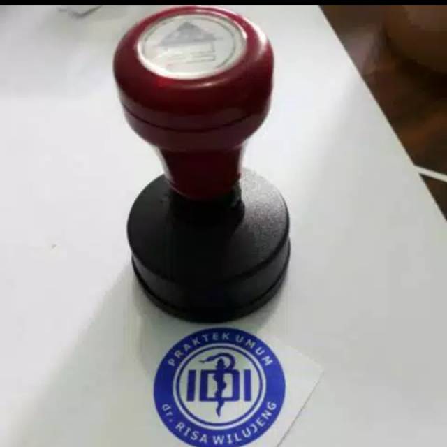 Stempel flash bulat