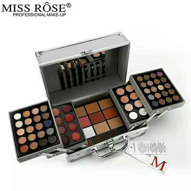 Beautycase dan pallet eyeshadow merk miss rose