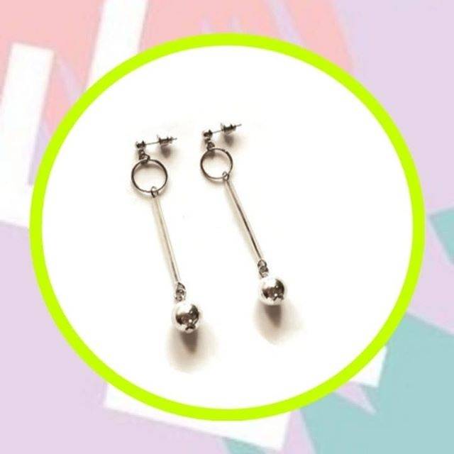 Anting Simpel Silver AB.101