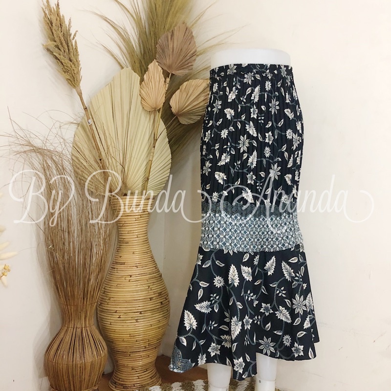 Rok Batik Plisket Duyung-Melati