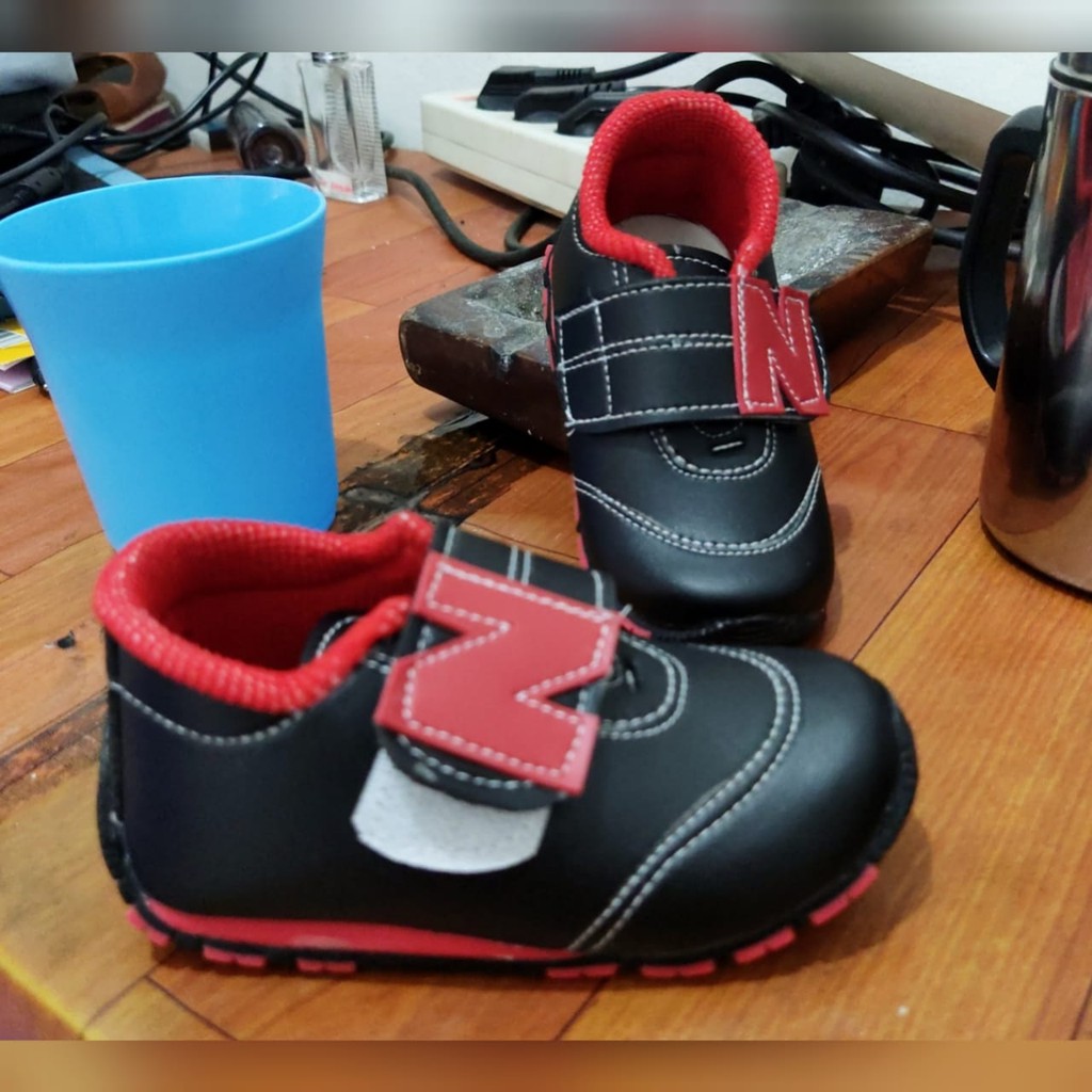 Kawa Baby Sepatu Anak Prewalker Logo N Black INA