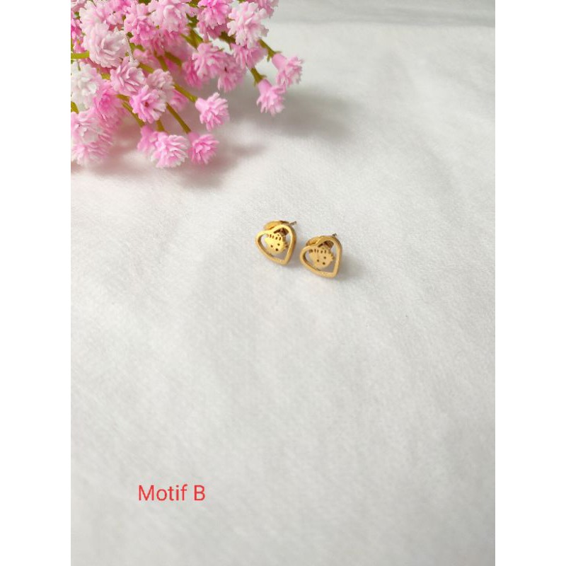 Anting Tusuk Motif Love WanitaZQ2