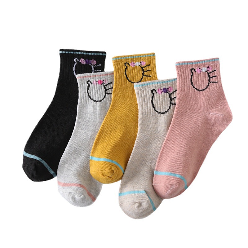 Gobra ♕ KK001 Kaos Kaki (Tanpa Kemasan) Wanita Panjang Diatas Mata Kaki Motif Kittie Fashion Korea Women Sock Import Murah