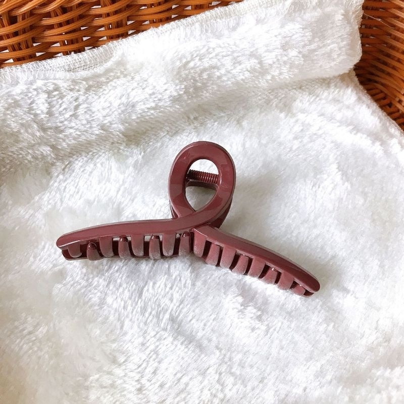 Korea Style Elegant Acrylic Hair Claw Bathing Washing Makeup Grab Hair Accessories for Women