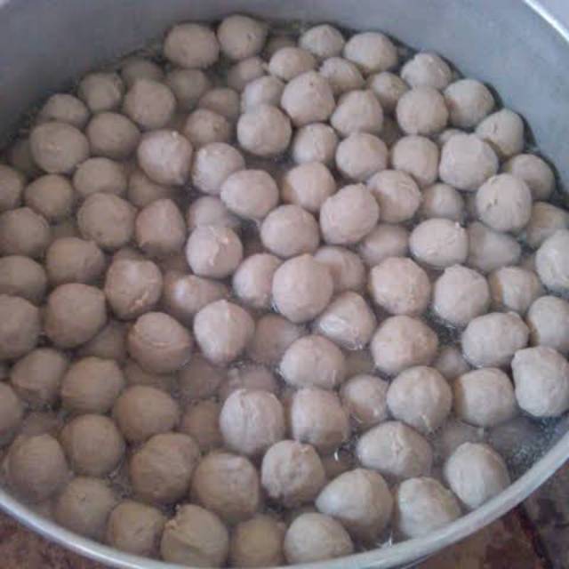 

Bakso sapi isi 10 pcs / bakso daging sapi