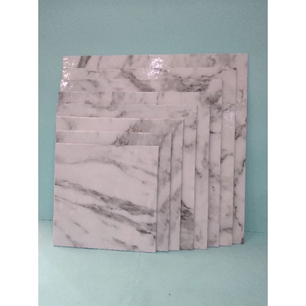 Tatakan/Alas tart Marble Hardcover persegi ((isi 3 pcs)