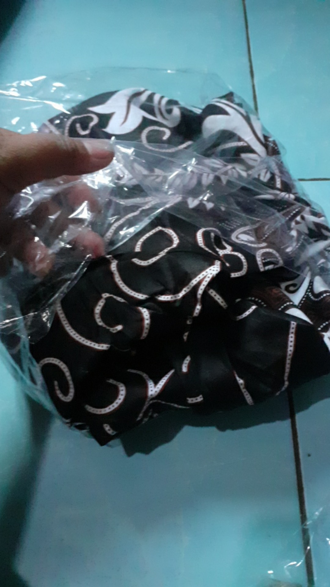 Kemeja Batik Lengan Panjang