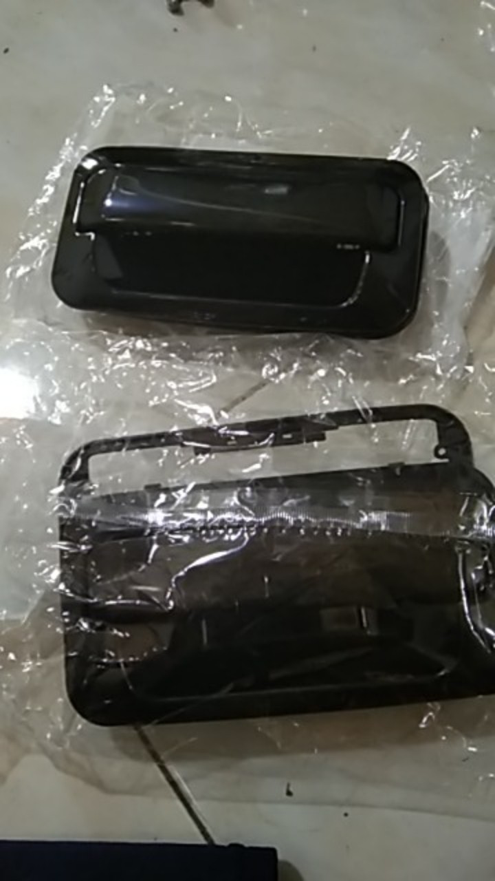 Handle Pintu Luar Kuda Kanan Hitam