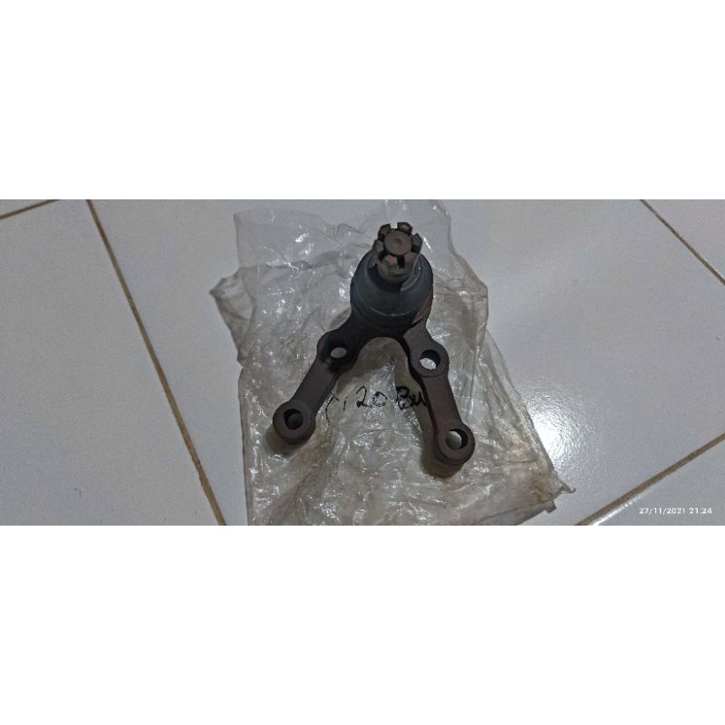 ball joint bawah colt t120 balljoint colt t120 balljoin colt t120 ball join colt t120 bagong t100