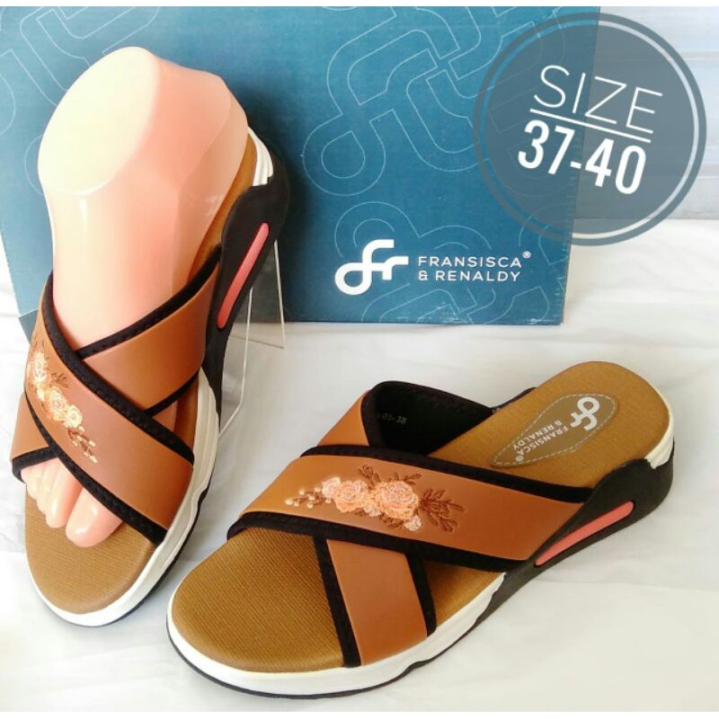 SANDAL WEDGES WANITA FRANSISCA & RENALDY