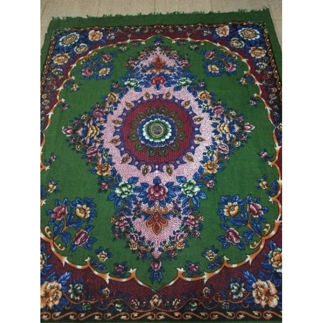 Karpet Permadani Merk Jaguar /karpet termurah 200x250 cm