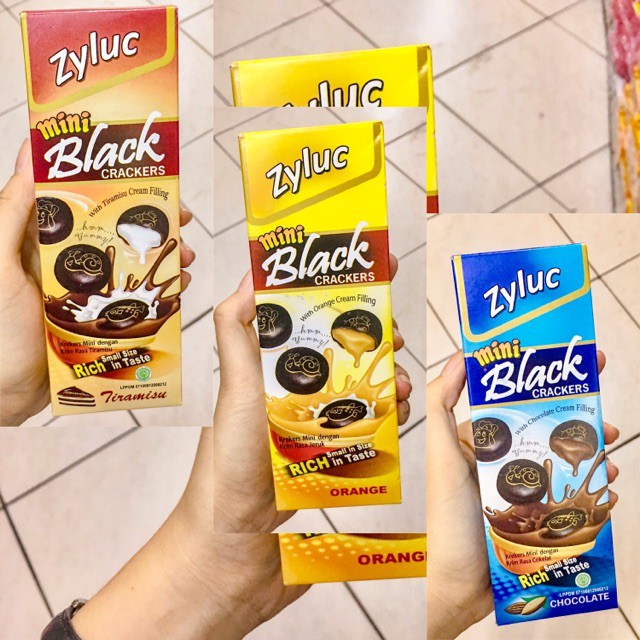 

Zyluc Mini Black Crackers 45gr Chocolate | Tiramisu | Orange