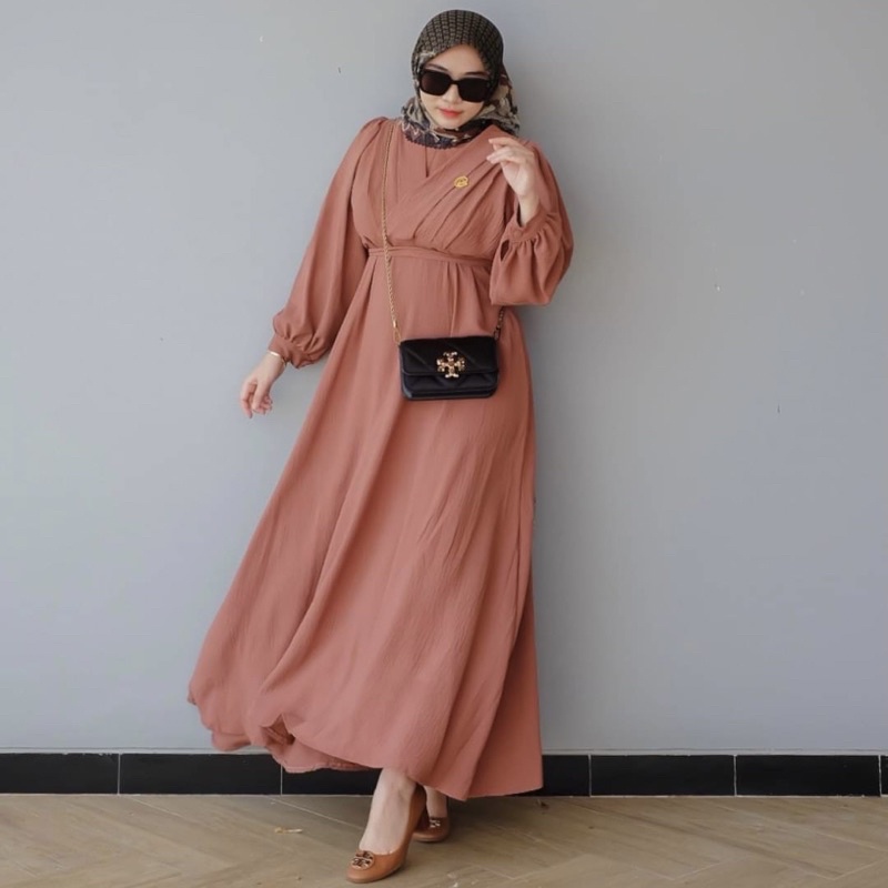DYN -  Basic Fathia Dress - Gamis Polos Crinkle Busui Friendly