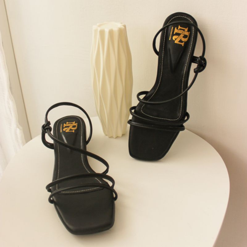 9.9 SALE Sandal Wanita Sandal Tali Wanita Kekinian Claudie