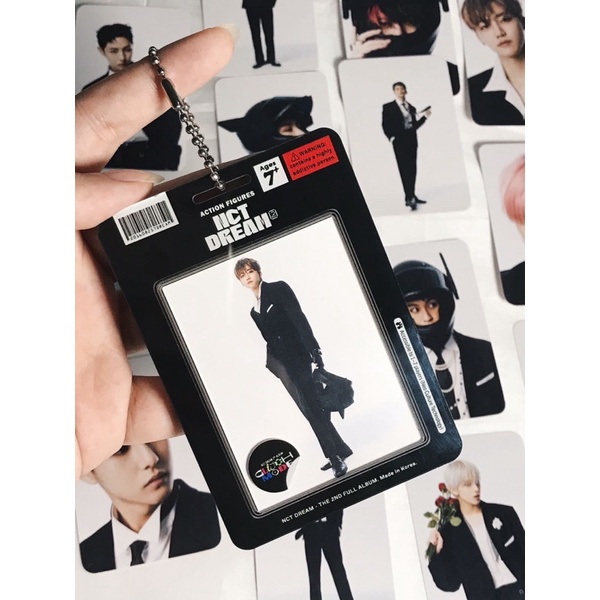 [PO] NCT DREAM - GLITCH MODE: Acrylic Photocard Holder (Action Figures Ver.)