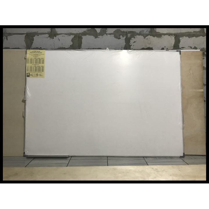 

Papan Tulis / Whiteboard Gantung 120X180