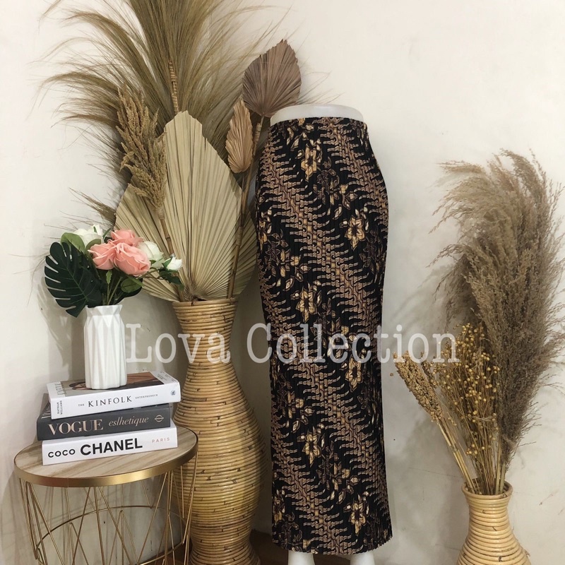 ROK BATIK PLISKET-Kera Sakti