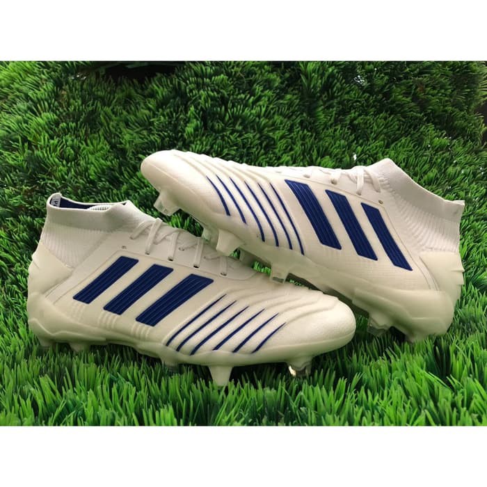 Soccer Adidas Predator 19.1 FG - White Bold Blue