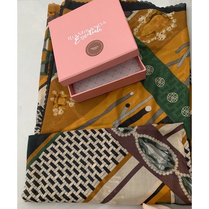 Ascia Scarf ria miranda preloved original