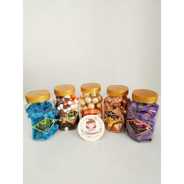 

.Eceran Tobelo Golden balls 1 toples 40 pcs Tobelo coklat kurma bobabol chokonut ( ds bgr )