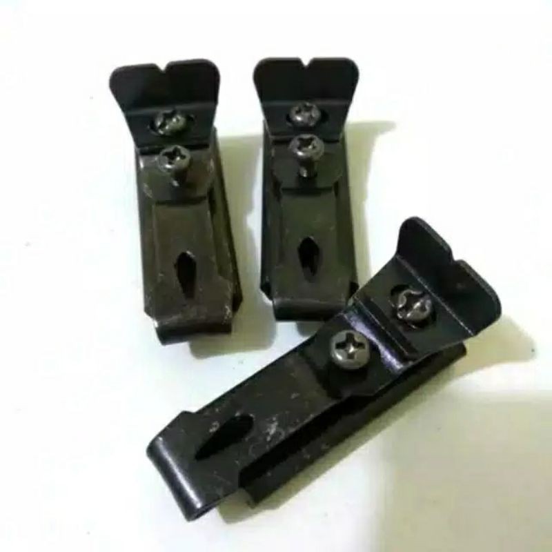 Pisir belakang Sharp