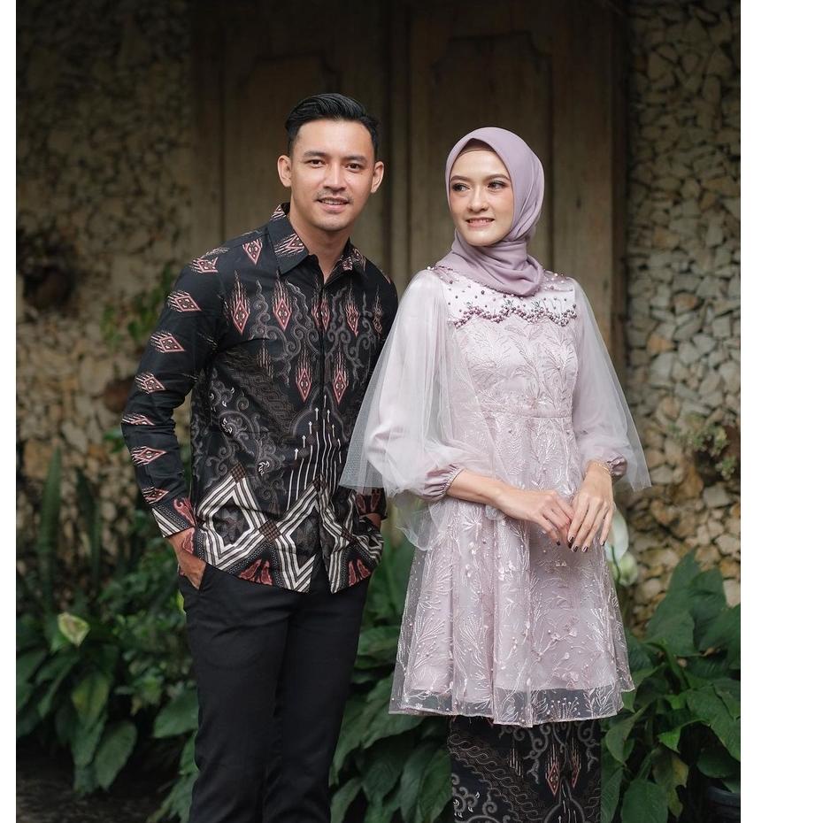 ((TERMURAH)) Batik Couple Kebaya Tunik Modern Untuk Acara Tunangan Lamaran Wisuda Kondangan Kebaya M