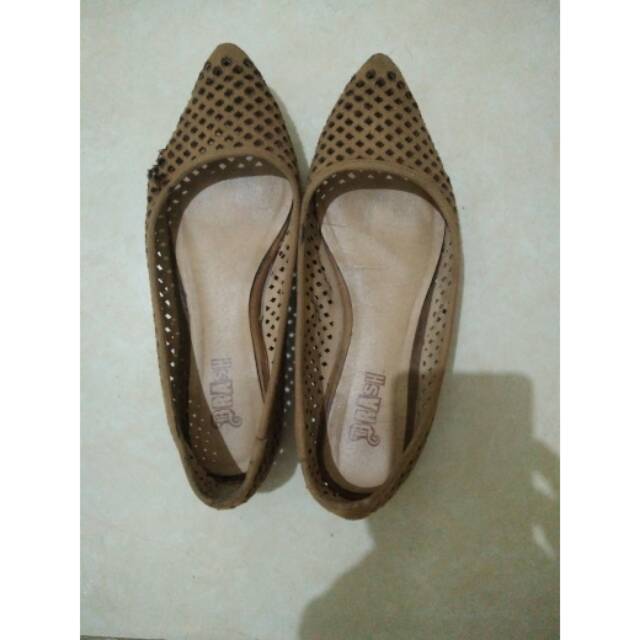 Sepatu payless preloved
