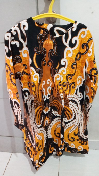 Nagita Slavina Tunik Batik / Atasan / Baju Batik Kantor Modern Wanita Modis Murah Kekinian