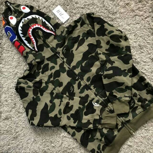 JAKET BAPE SHARK WGM FULL ZIP GREEN