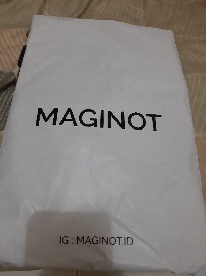 Maginot Kemeja Batik 2.0 Diraya-ls Motif Timbul Lengan Panjang Pria + Free Masker