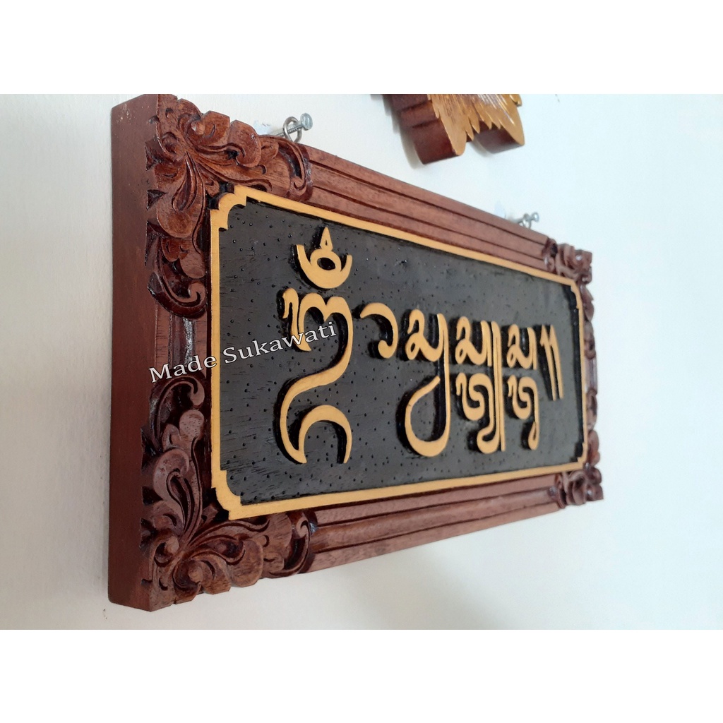 Papan nama dinding Ukir kayu persegi handmade kerajinan ukiran bali