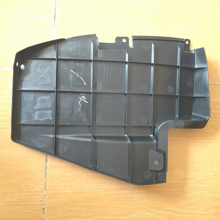 linner fender spakbor belakang kiri rush terios all new 65638 BZ250
