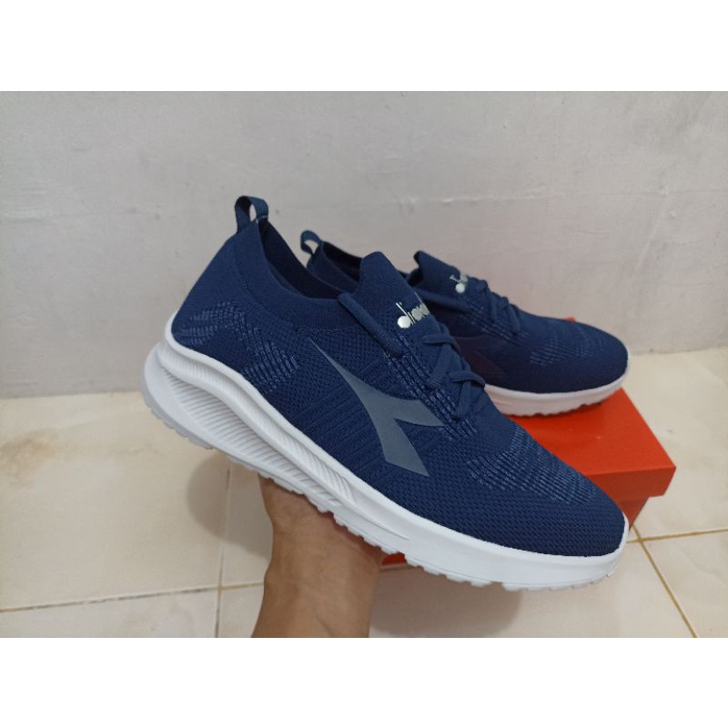 Diadora Casello Mens Original