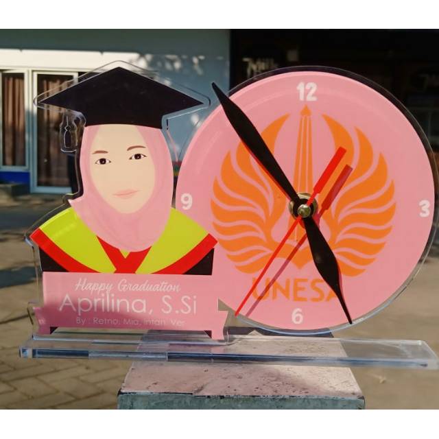 PLAKAT WISUDA, HADIAH WISUDA, HADIAH ULANG TAHUN, PLAKAT AKRILIK(CETAK