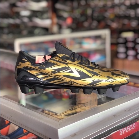 Specs Accelerator Illuzion FG - Gold/Black