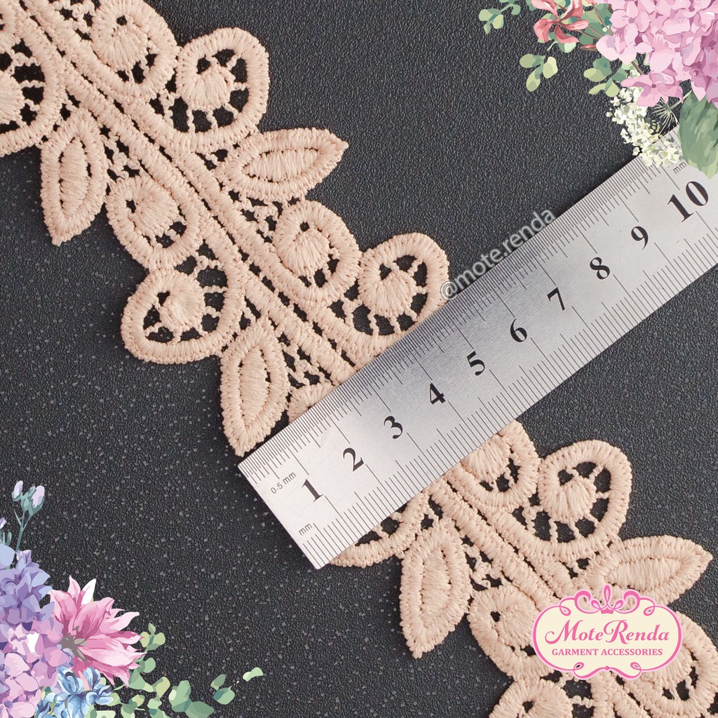 Renda prada, lebar 5.5cm (harga per 50cm) kode 5DMA55