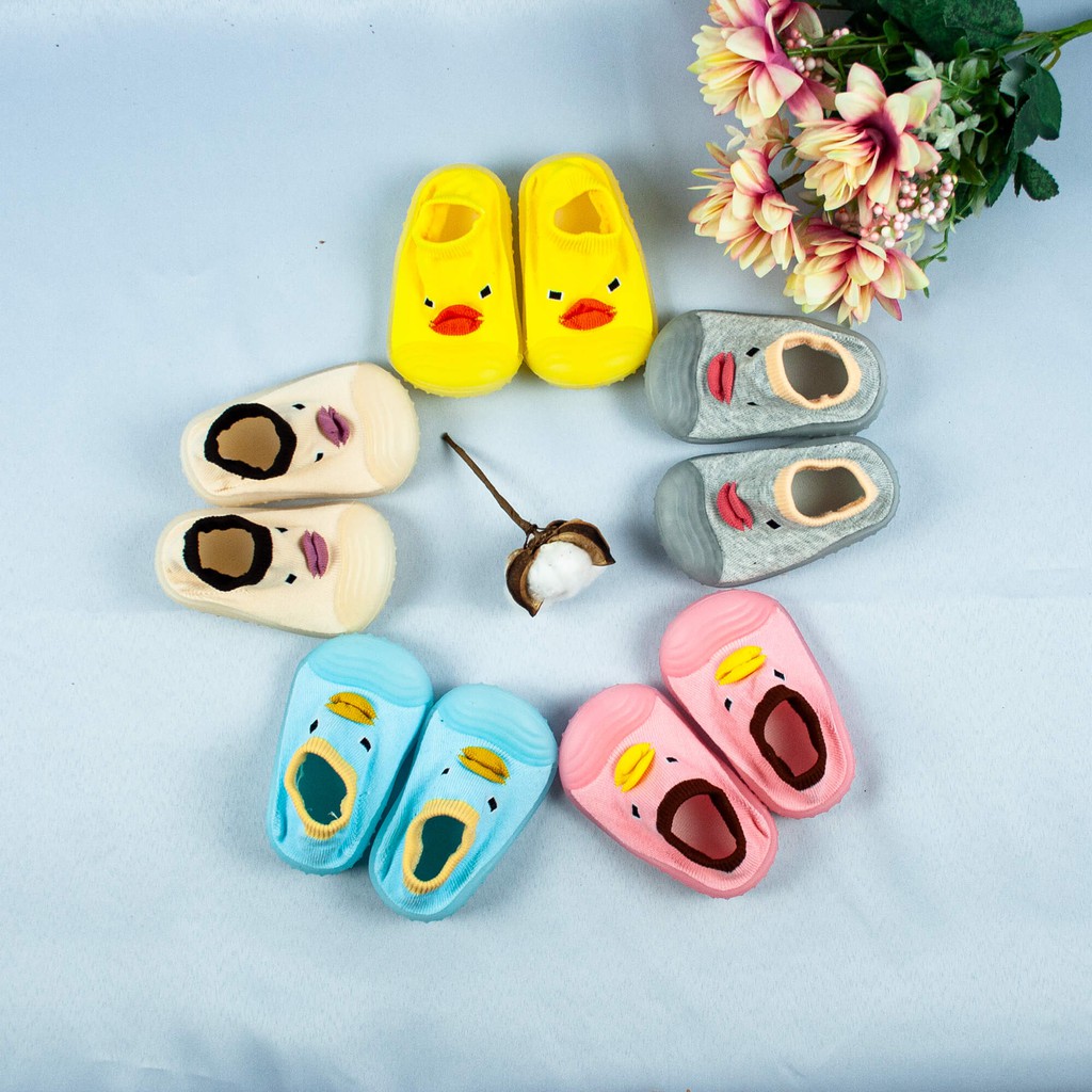 Sepatu Bayi Prewalker Import - Little Ducky / Kaos Kaki Bayi A1