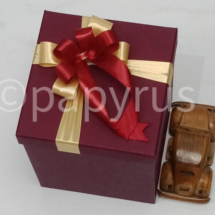 

[COD] PAPYRUS 15x15 Tinggi 20cm Kotak Kado Gift Box Hadiah [COD]