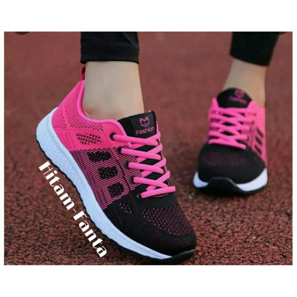 PROMO !!! SEPATU FASHION MORE SNEAKERS OLAHRAGA WANITA TERBAIK