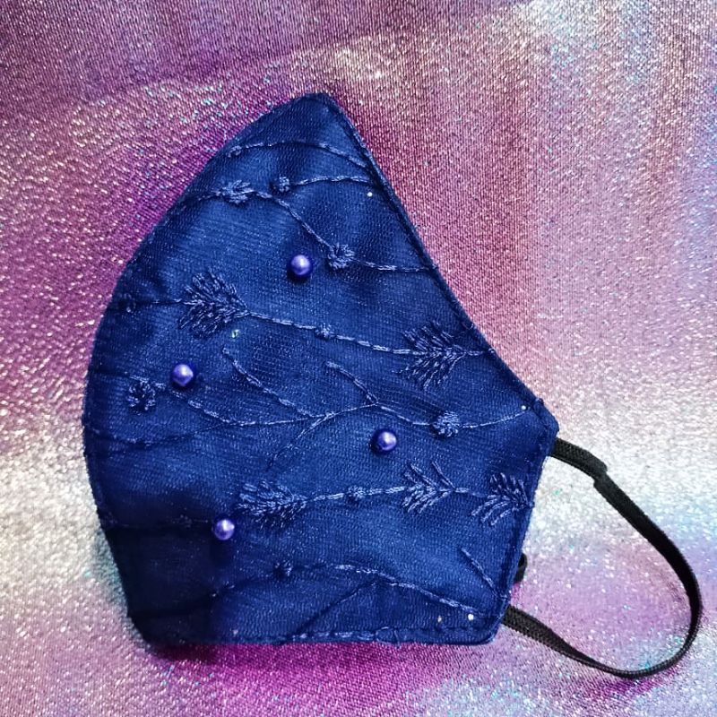 Masker Kain Biru Navy Brokat Renda Mutiara Fashion 3 Lapis dengan Filter Spunbond / Masker Pesta