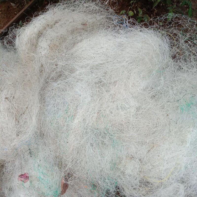 jaring bekas nelayan