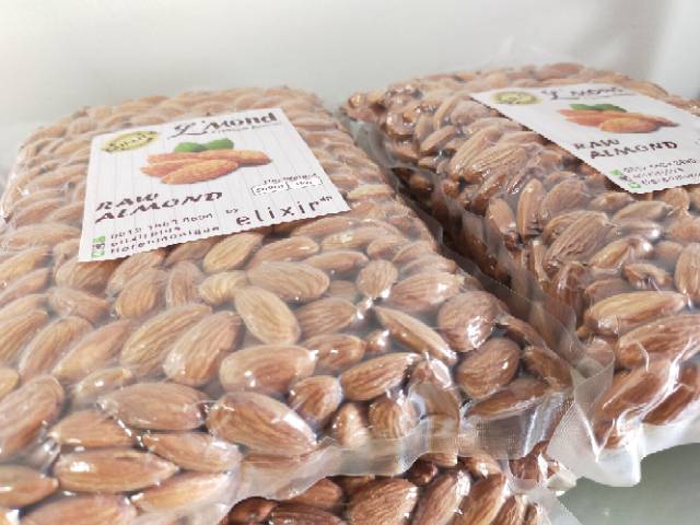 

2Xbtygneal Sakha Snack ) ! Kacang Almond 1Kg / Almond / Almond Mentah / Raw Almond / Whole Almond